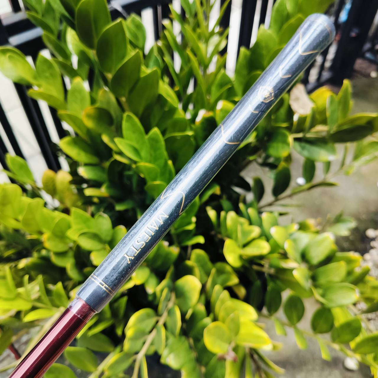 *** ไม้กอล์ฟผู้หญิง*** ชุดเหล็ก MARUMAN MAJESTY PRESTIGIO 11 เหมือนซื้อมือหนึ่ง แกะแค่เหล็ก 6 เหล็ก 9 และ P ตีไปแค่ครั้งเดียวเท่านั้น ไม่มีลอยแม้แต่นิดเดียว ชุดนี้เป็นชุดใหญ่ ปกติจะมีเหล็ก 7 8 9 10 PW
