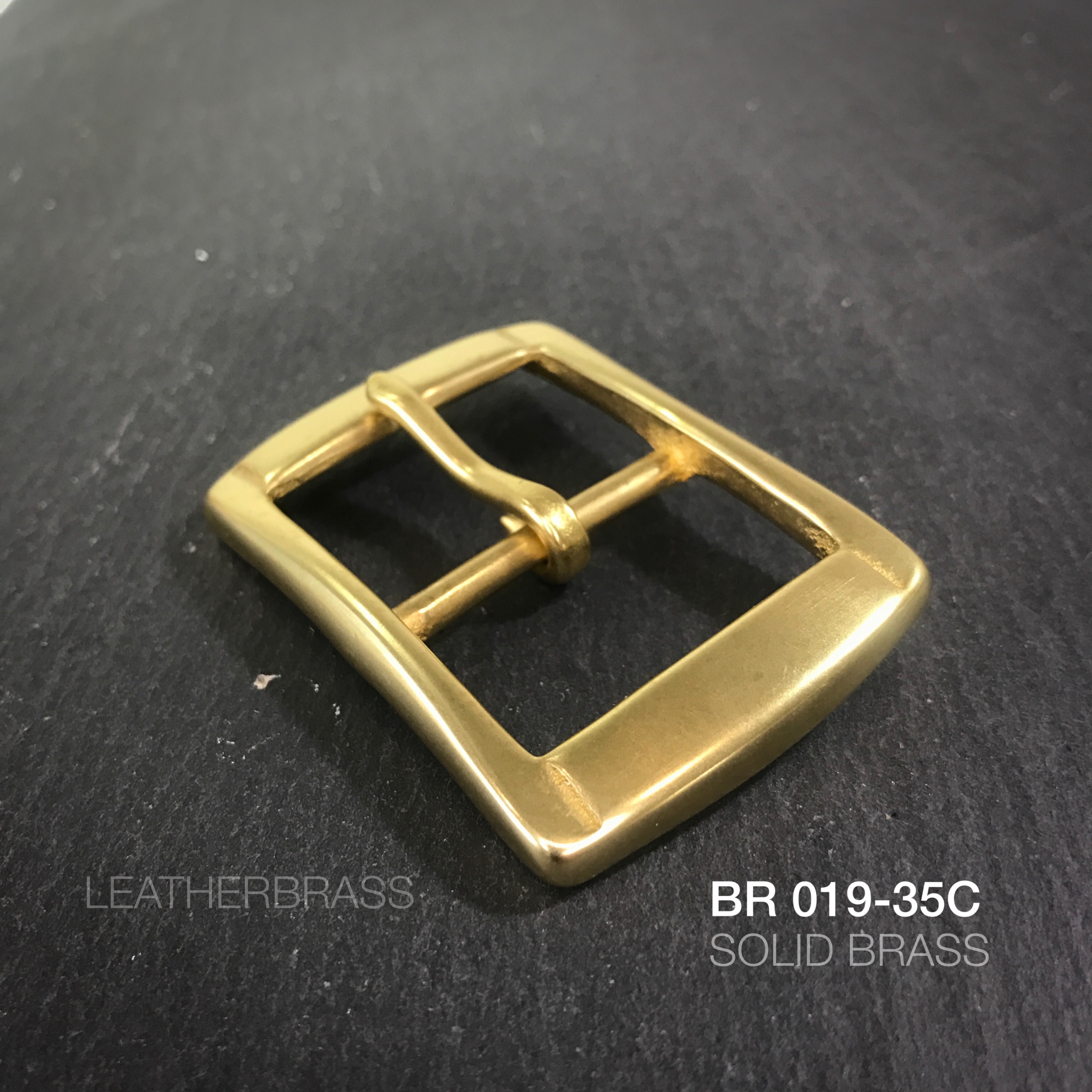 BR019-35D หัวเข็มขัดทองเหลือง ขนาด 35 มิล ** ราคาต่อชิิ้น** leatherbrass