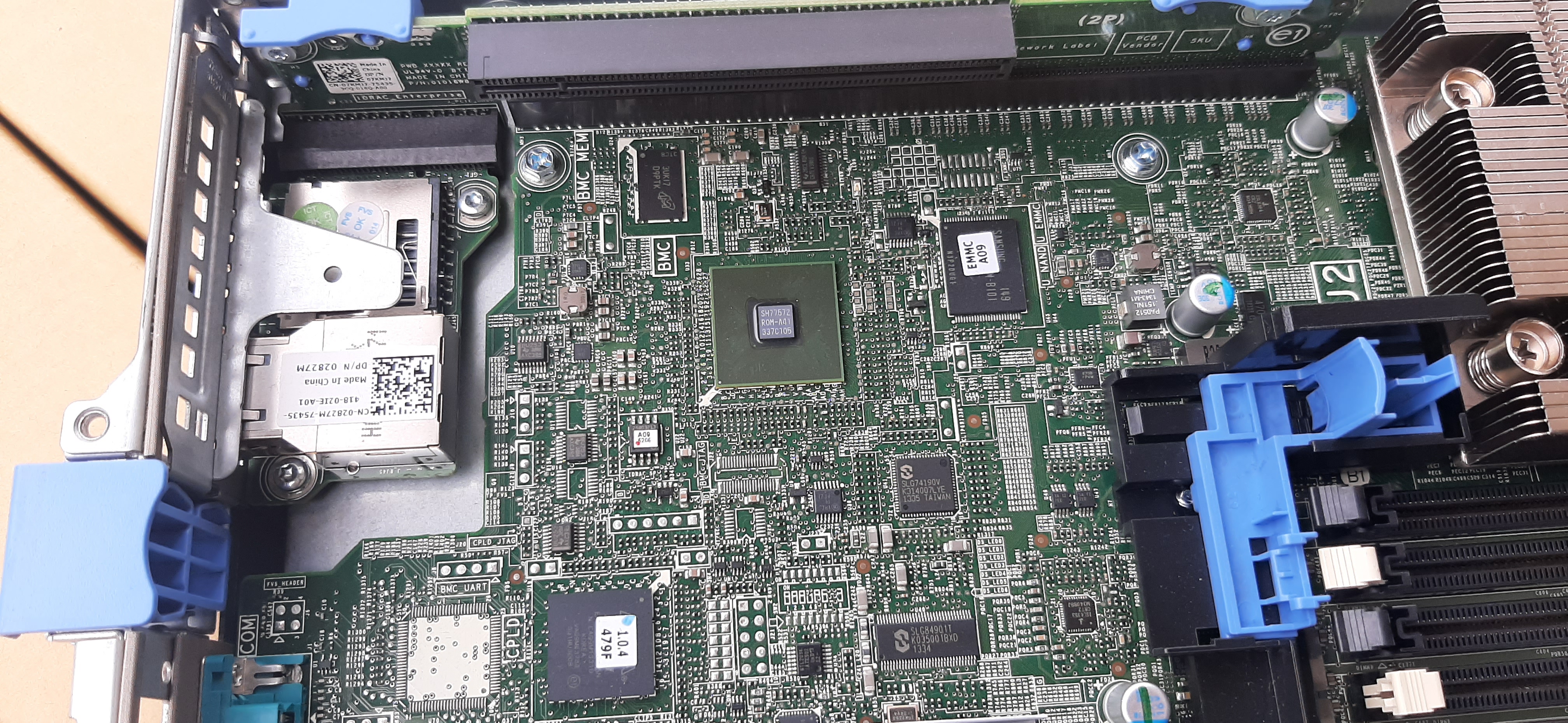 Server Dell R420 มือสอง มีประกันร้าน ดูแลดี (E5-2407 x2 Ram32GB SSD240GB x3 Power x2)