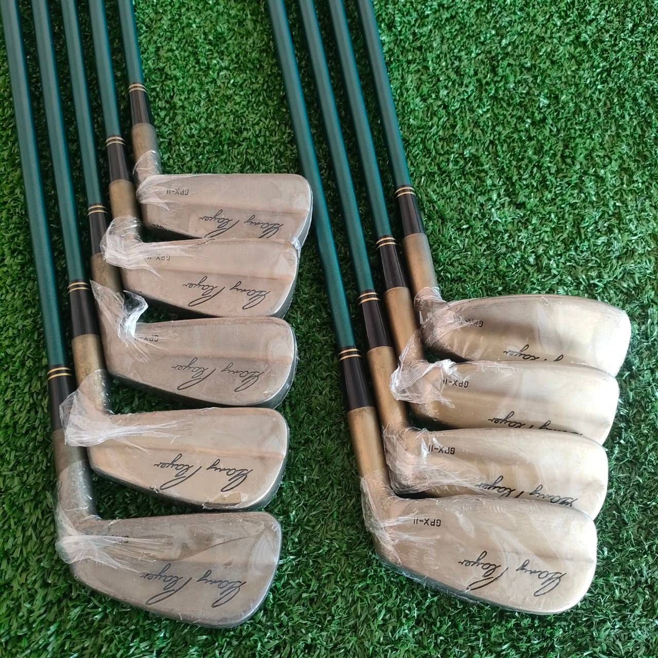 ชุดเหล็ก GARY PLAYER GRANPRIX GPX II ของใหม่!!! มีเหล็ก 3-9 เเละ PW SW ก้าน ALDILA GRANPRIX FLEX R สุดยอดวัสดุพรีเมี่ยม!! ไม้กอล์ฟมือหนึ่ง ของแท้ BY NakaraLuxurious