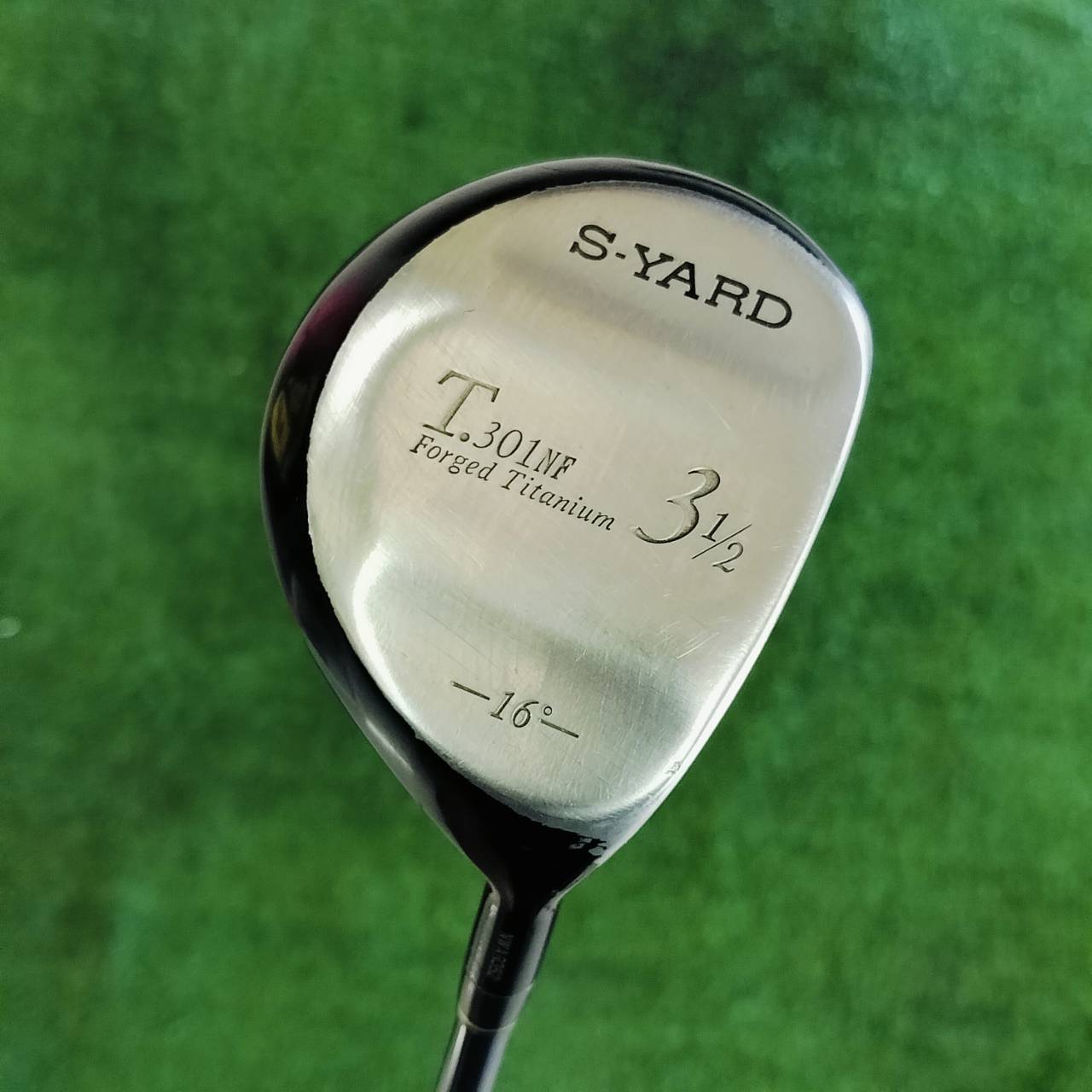 FW3 1/2 S-YARD T.301NF องศา 16 วัสดุ FORGED TITANIUM ตีง่าย นุ่ม แน่น เป็นตัว TOP สุดของ S-YARD ในซีรี่นั้น ไม้กอล์ฟพรีเมี่ยมญี่ปุ่น ก้านเบา FLEX R ไม้กอล์ฟพรีเมี่ยมมือสอง ของแท้ By NakaraLuxurious