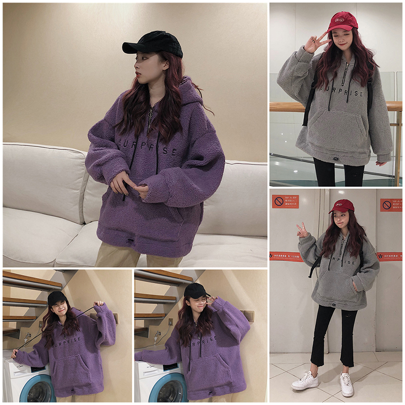 เสื้อสเวตเตอร์มีฮู้ด เสื้อกันหนาวแขนยาวมีฮู้ด ผ้าขนแกะเทียมเนื้อหนา แบบ Loose Style (มี 2 สี)
