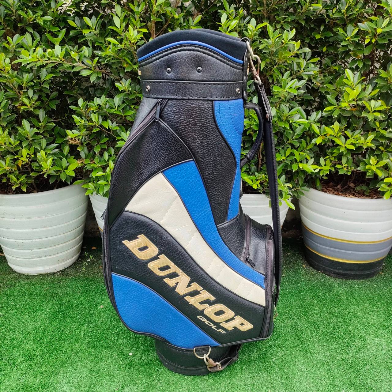 ถุงกอล์ฟ DUNLOP มือสอง เป็นถุงทัวร์ใบใหญ่สภาพสวยเดิมๆครับ