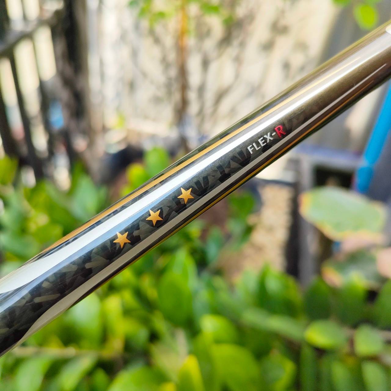 ก้าน สามดาว *** ใส่ DRIVER HONMA ARMRQ6 FLEX R ความยาวเฉพาะก้าน 45 นิ้ว คุณภาพสูงกว่าก้านตลาดมากๆ ติดกริพ GOLF PRIDE มาแล้ว ไม้กอล์ฟพรีเมี่ยมมือสอง By NakaraLuxurious