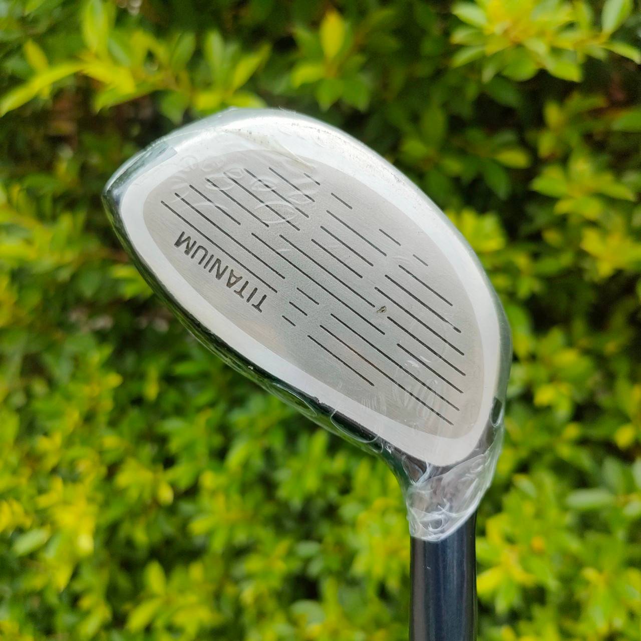 ** ไม้กอล์ฟสำหรับเด็ก ** มือซ้าย ** DRIVER USKG ULTRALIGHT UL4 ความยาว 38 นิ้ว สำหรับช่วงอายุ 9-11 ก้าน KIDPOWER หน้าเด้ง TITANIUM ตีไกลจัด!!! ของใหม่ ของศูนย์!!! มือหนึ่ง ของแท้ BY NakaraLuxurious