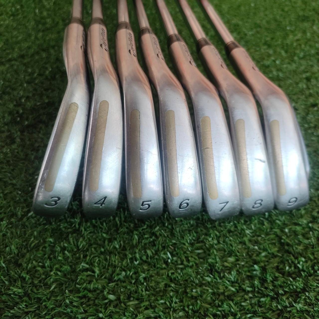 🏌️ชุดเหล็ก Taylormade 320 มีเหล็ก 3-9 ก้าน Taylormade FLEX-R สวยครบเครื่อง ด้าน SOLE ถ่วงด้วยวัสดุทังสเตนพรีเมี่ยม ไม้กอล์ฟมือสอง ของแท้ BY NakaraLuxurious