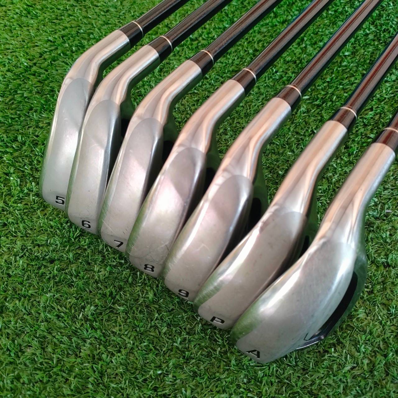 ชุดเหล็ก TSURUYA AXEL XP HM มีเหล็ก 5 - 9 เเละ PW AW เหล็ก 7 องศา 28 ก้าน FUJIKURA MOTORE FLEX R เหล็กที่ตีง่าย และตีไกลกว่าปกติมากๆ!! ไม้กอล์ฟมือสอง ของแท้ BY NakaraLuxurious