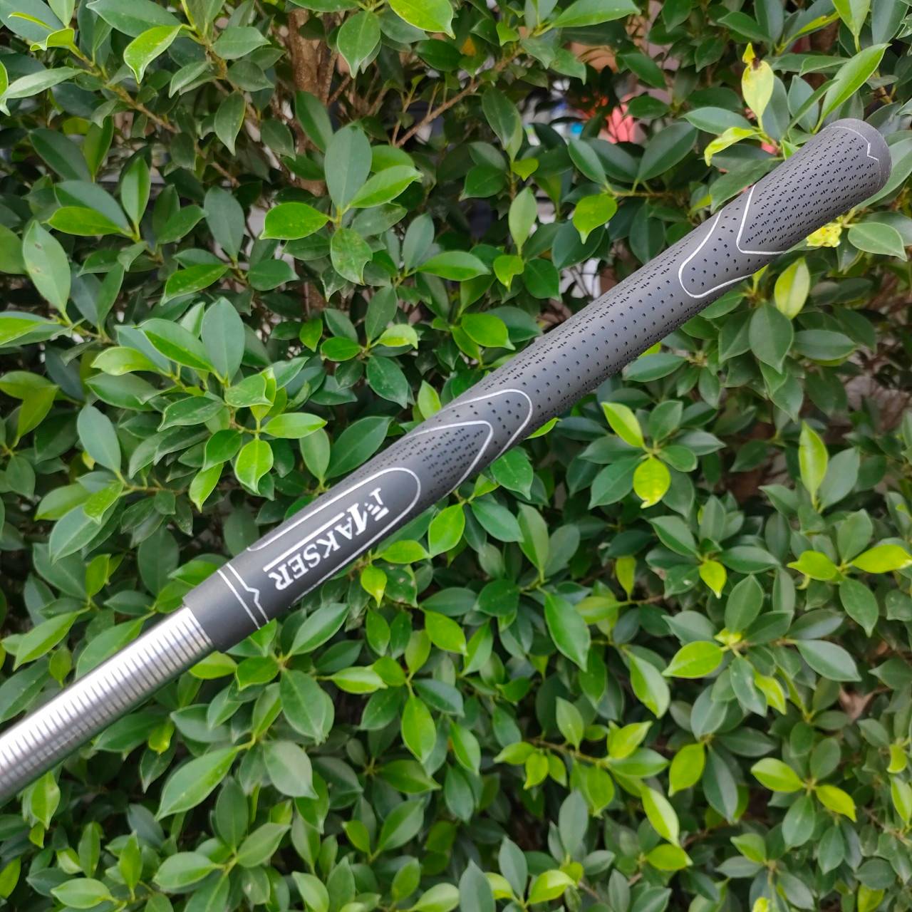 เหล็ก 3 MAKSER AS-6DFD ก้าน UST FLEX R หน้าใบเหล็กยาว ชดเชยความปิดพลาดได้สูง ตีง่าย ใครที่ตีเหล็กยาวไม่ได้ ไม้นี้ช่วยได้ครับ