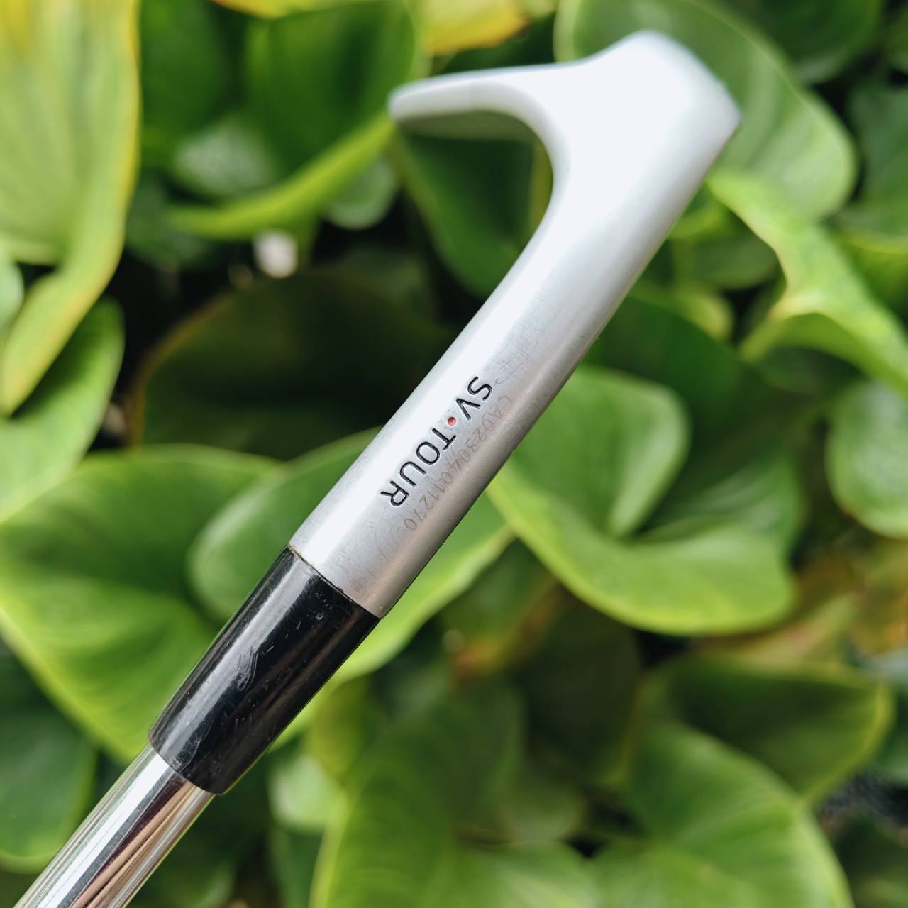 WEDGE NIKE SV T องศา 60 เบาท์ 10 T = Tour / Tour Grind เน้น ควบคุมลูกแม่นยำ, สปินสูง