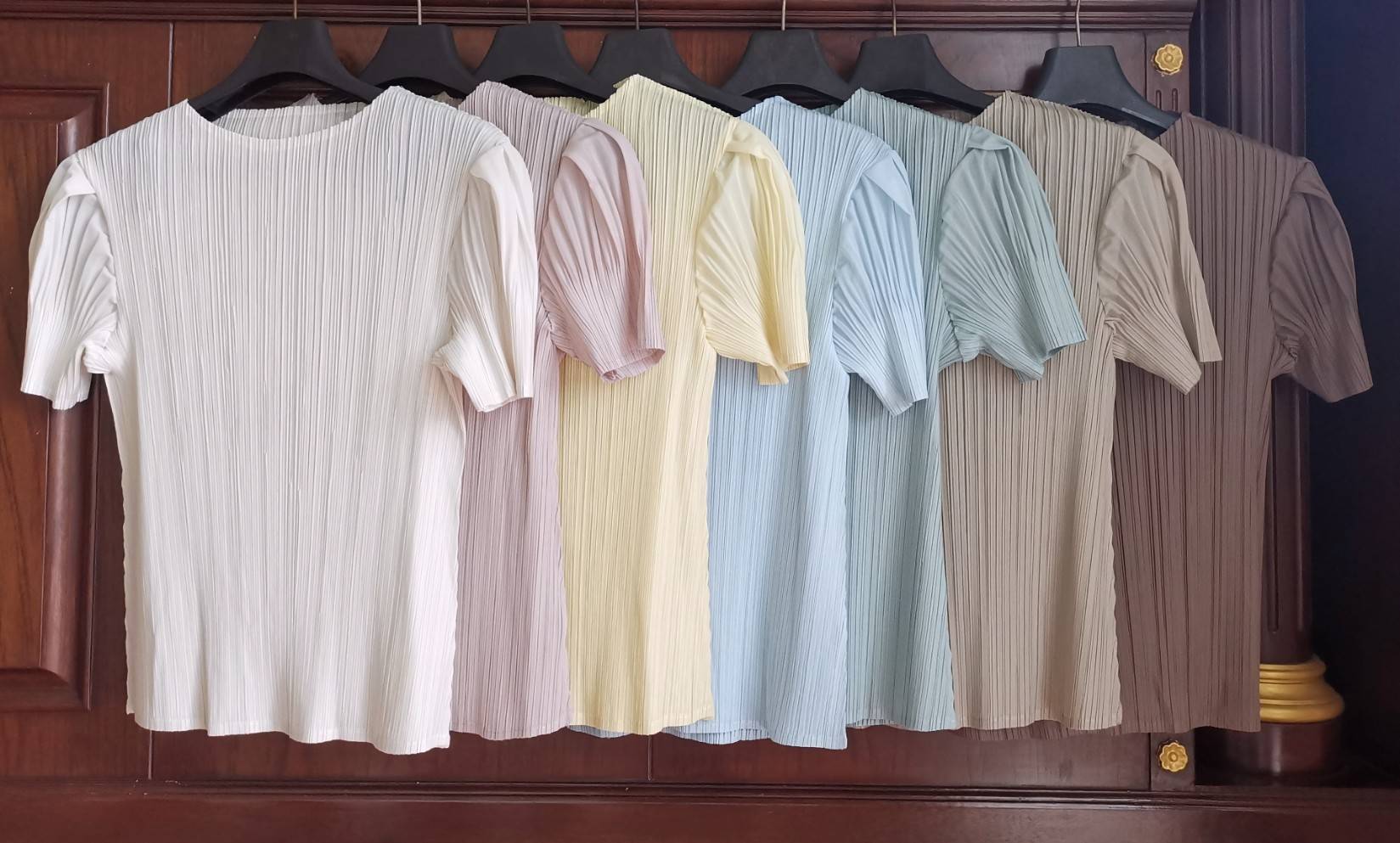 2MUAY BASIC รุ่น GJO2520 SHORT SLEEVE PLEATED TOP เสื้อผู้หญิง เสื้อพลีทคุณภาพ 14 สี FREE SIZE