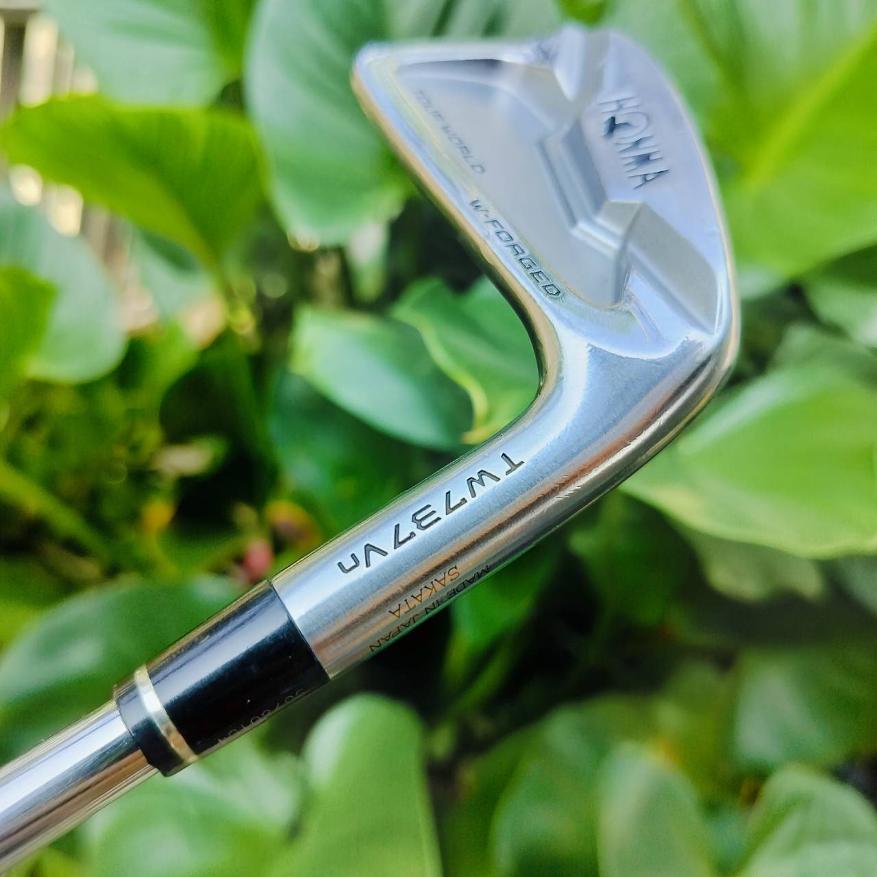 ชุดเหล็ก Honma Tour World TW737vn สุดยอดวัสดุ W-Forged ระดับพรีเมี่ยม MADE IN JAPAN SAKATA ตัว Vn ตีง่ายที่สุด มากับก้านตัวเด็ด NS PRO MODUS FLEX S มีเหล็ก 5 6 7 8 9 10 ครบๆ มันส์ๆเลยค่ะ ไม้กอล์ฟพรีเมี่ยมมือสอง ของแท้ By NakaraLuxurious