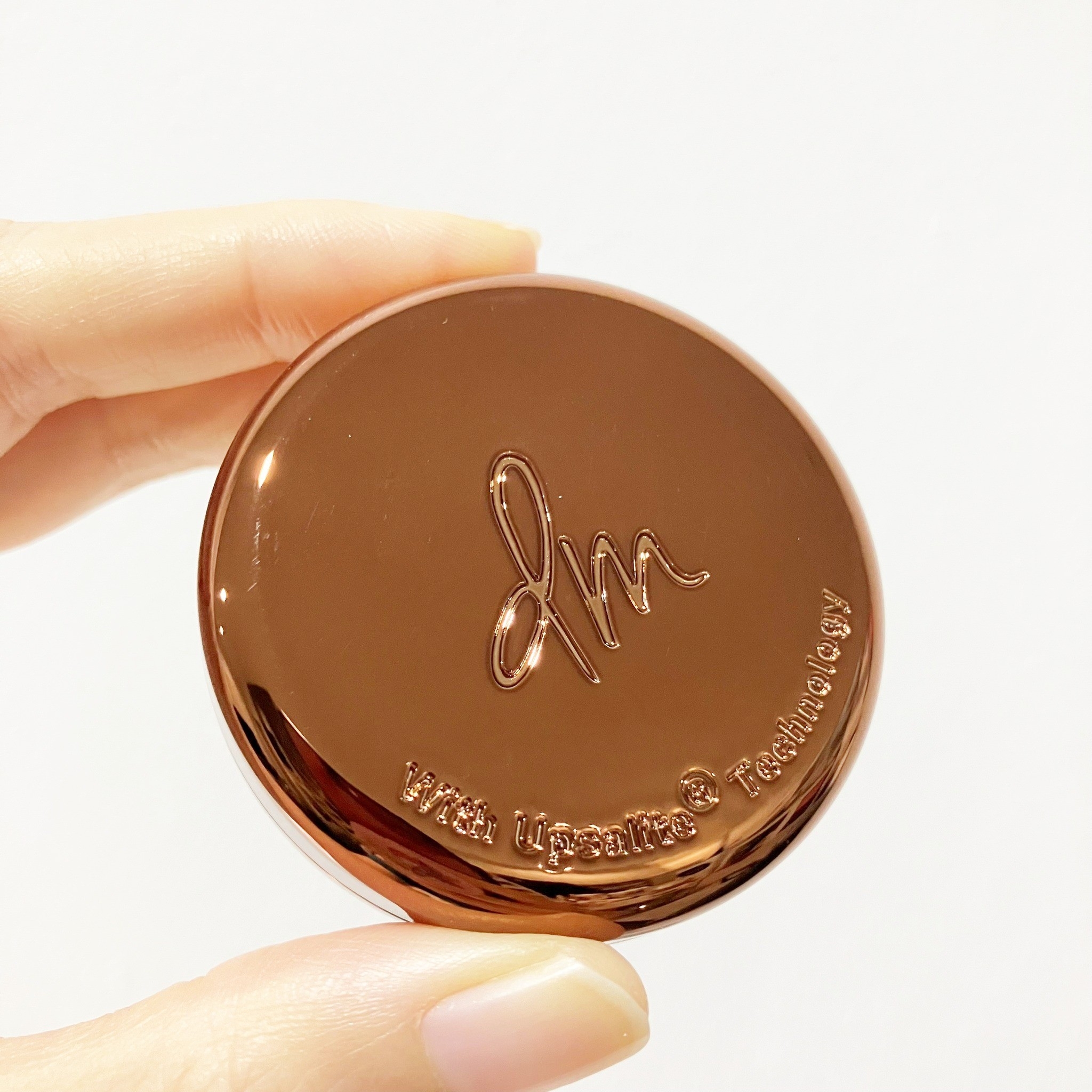 Danessa Myricks Yummy Skin Blurring Balm Powder 6g สี Universal Colorless/Translucent ใช้ได้กับทุกสีผิว แป้งเนื้อบาล์ม