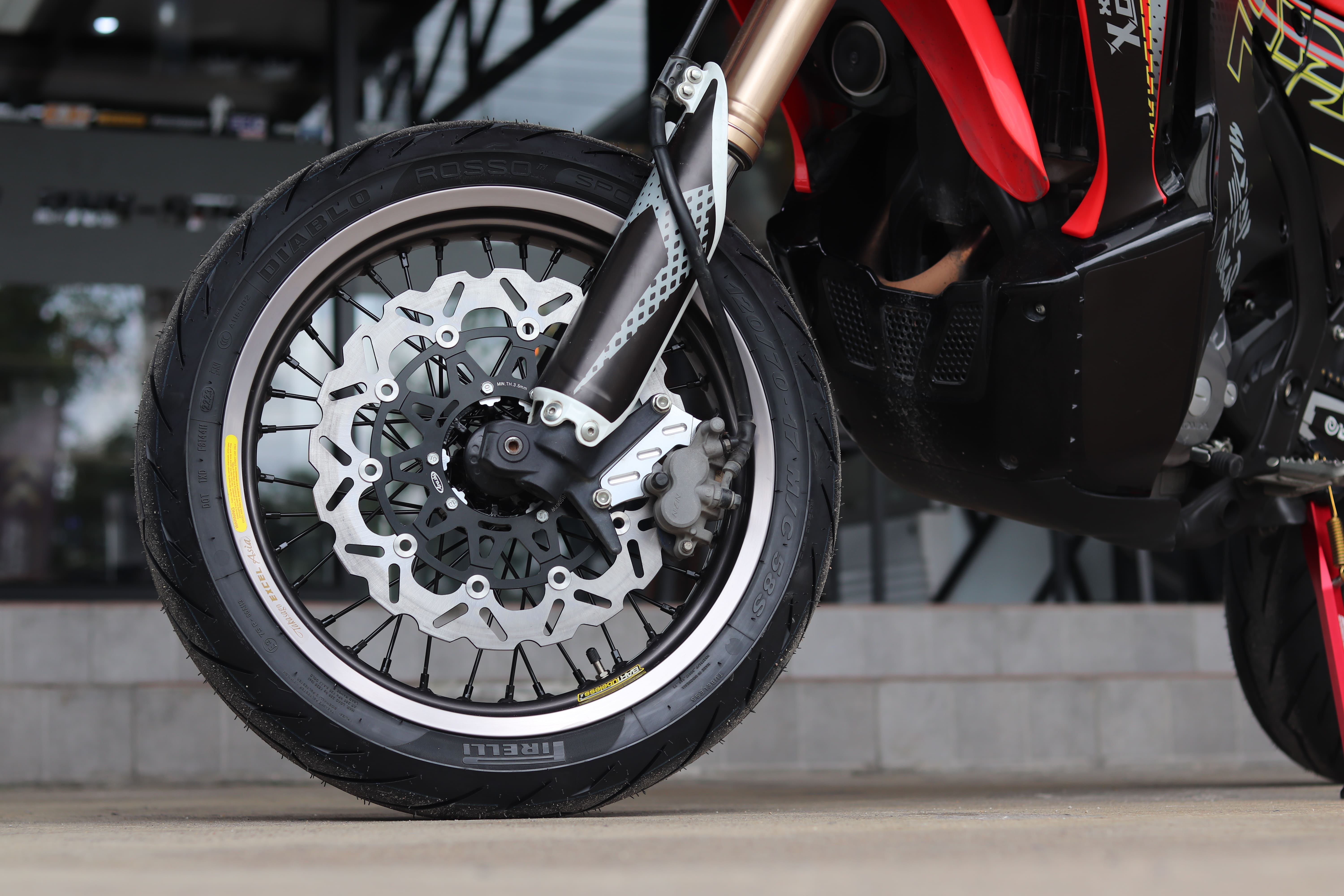 จานดิสเบรค Arashi 320mm CRF250/300L/M/Rally - สีดำ