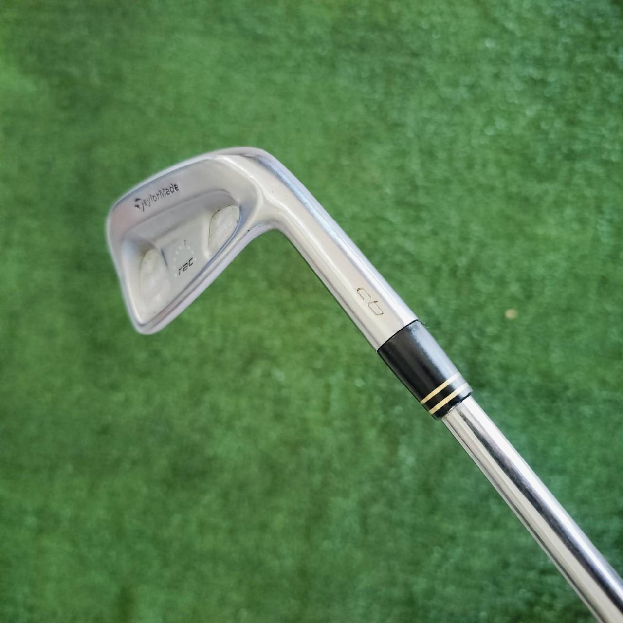 ลดพิเศษ!!! ชุดเหล็ก Taylormade RAC FORGED CB ชุดนี้ผลิตด้วยกระบวนการ FORGED ระดับโลก เป็นรุ่นที่ต่อมาจาก 300 FORGED อันโด่งดัง รุ่น CB มี CAVITY ตีไม่ยาก มีการชดเชยสูง ไม้กอล์ฟพรีเมี่ยมมือสอง ของแท้ By NakaraLuxurious
