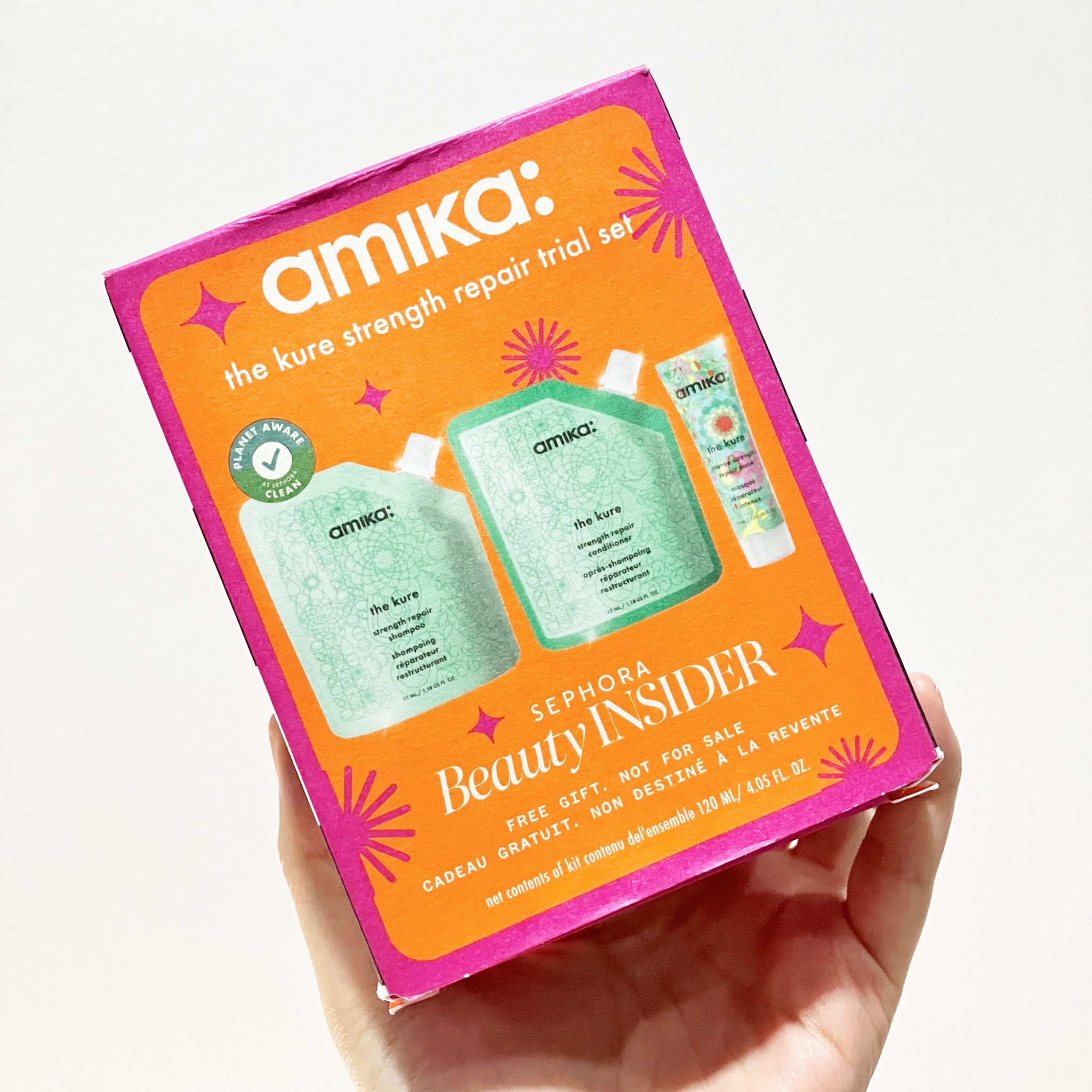 Amika The Kure Strength Repair Trial Set 3 ชิ้น เซ็ตผลิตภัณฑ์ดูแลเส้นผมที่ออกแบบมาเพื่อฟื้นฟูและซ่อมแซมผมที่เสียหายจากการทำสี