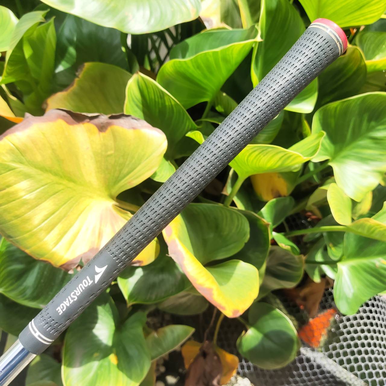 WEDGE TOURSTAGE X-WEDGE 56°/14° หน้าเหล็กมิลลิ่ง (Milled Face) และโซลแบบ Dual Grind