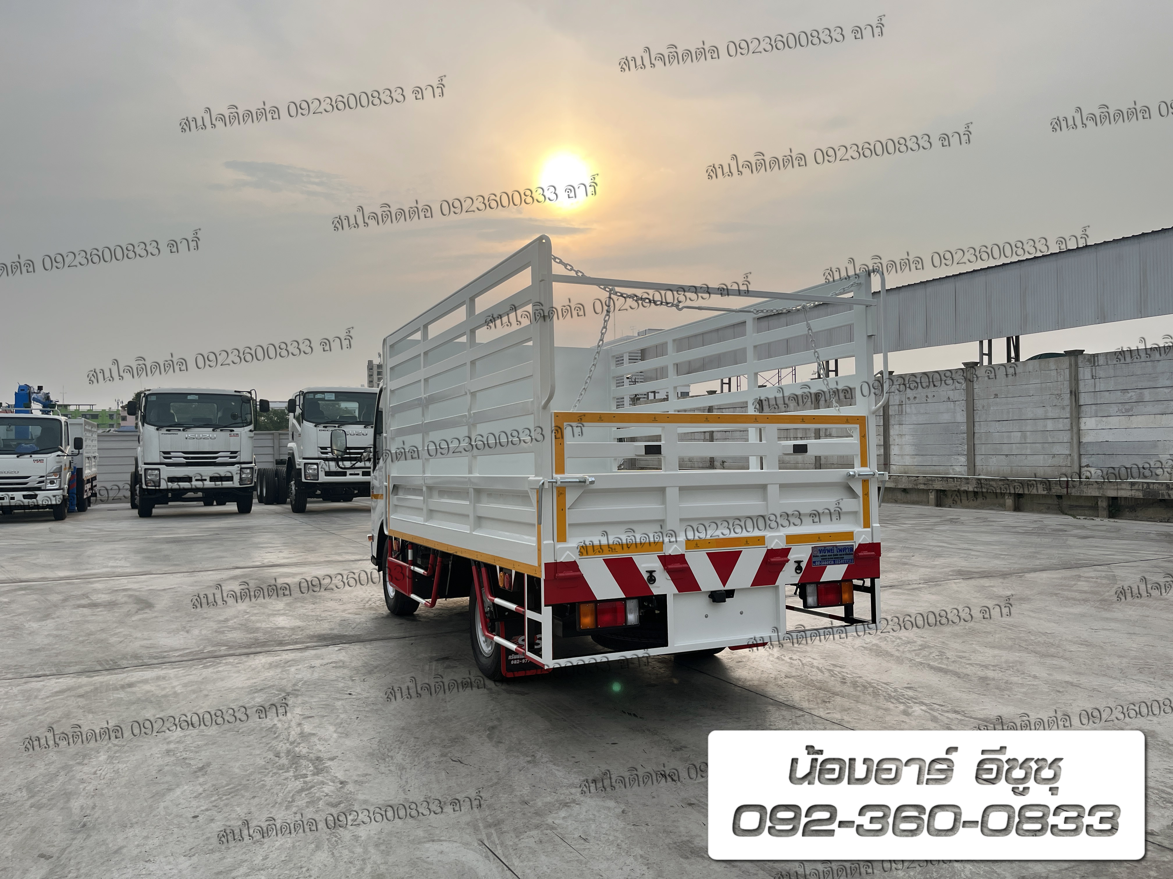 4 ล้อ ISUZU NLR130 แรงม้า พร้อมคอกเหล็กกล่อง