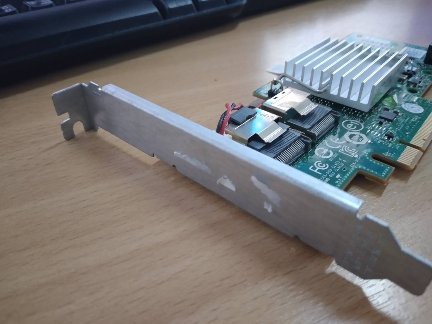 Dell 047MCV PERC H200 6gb/s SAS SATA Controller RAID Card