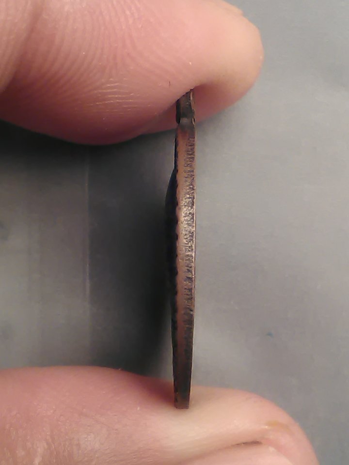 พระครู วรพรตบริหาร เหรียญที่ระลึก ผูกพัทธสีมา วัด สิงห์ จันทบุรี ปี 37 200/.