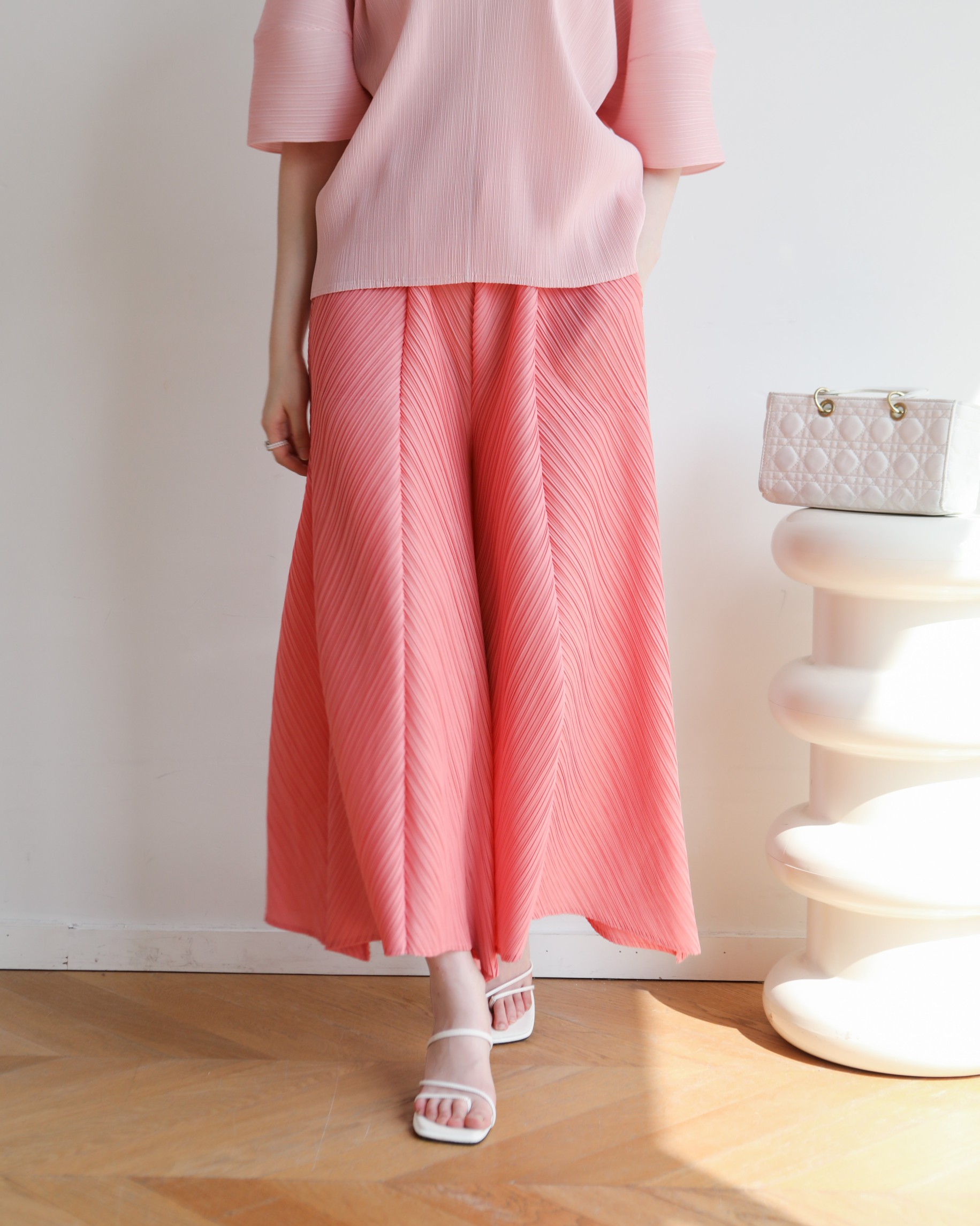 ปรับราคาลง20%!! ยาว 35 นิ้ว! 2MUAY รุ่น GJO1056 กางเกงพลีทคุณภาพ FLARE PLEATED PANTS 10 สี FREE SIZE