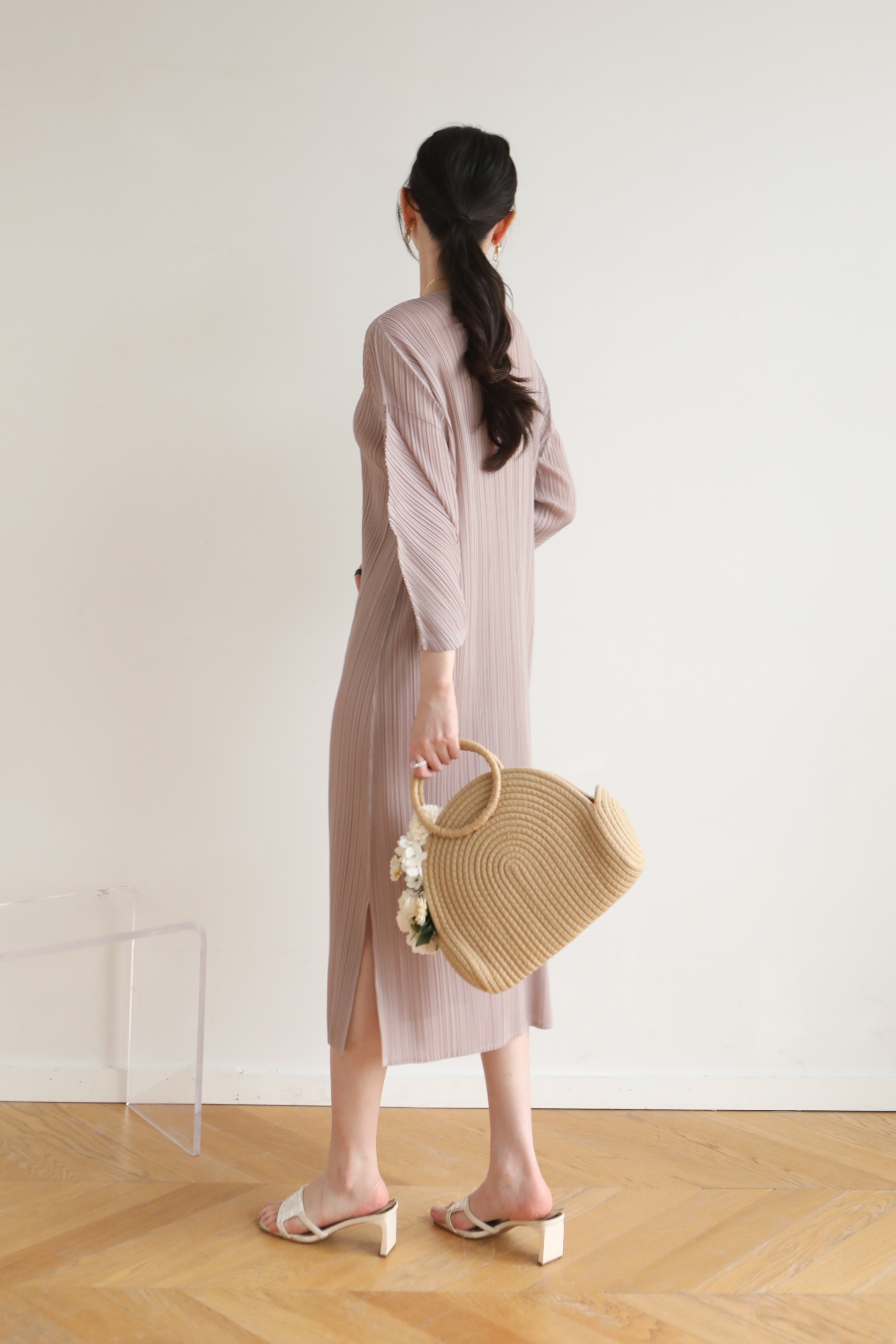 2MUAY รุ่น GJO8848 เดรสพลีทคุณภาพ LONG SLEEVE PLEATED DRESS 8 สี FREE SIZE