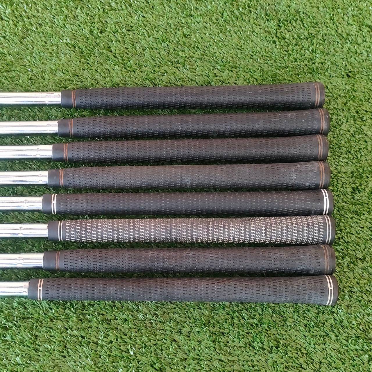 ชุดเหล็ก PING EYE2 จุดดำ มีเหล็ก 3-9 เเละ W ก้าน PING KARSTEN