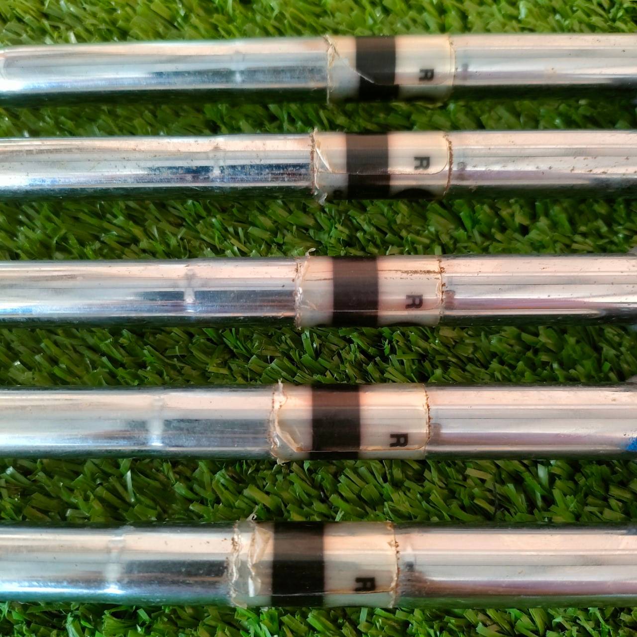 ชุดเหล็ก CONTIDENCE SS CUSTOM มีเหล็ก 4-9 ** ขาดเหล็ก 7 ** ก้าน NFIDE FLEX R ใบทรงตีง่าย สภาพเดิมทั้งชุด