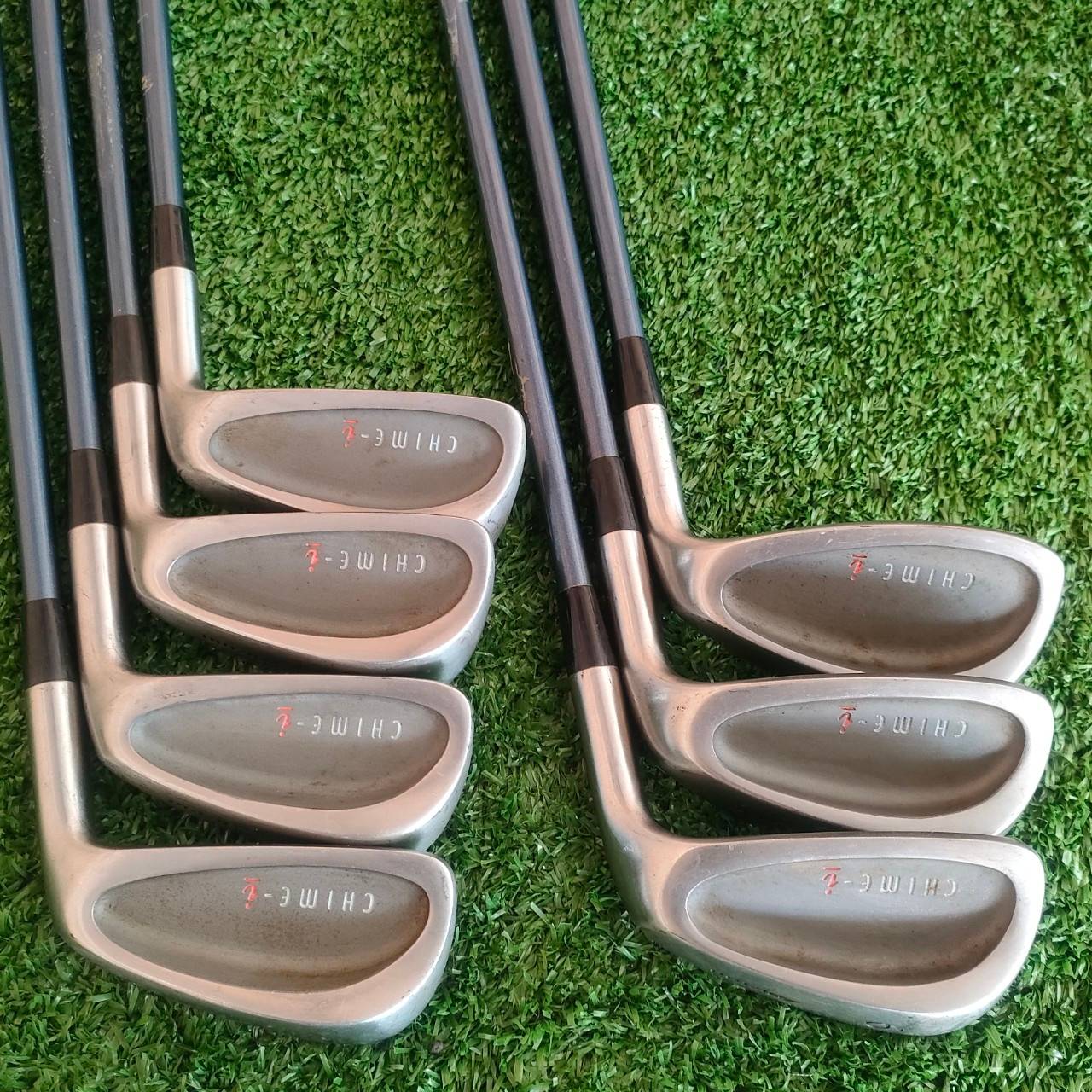 ** ไม้กอล์ฟสำหรับผู้หญิง ** ชุดเหล็ก MIZUNO CHIME LADY มีเหล็ก 5-9 เเละ PW SW