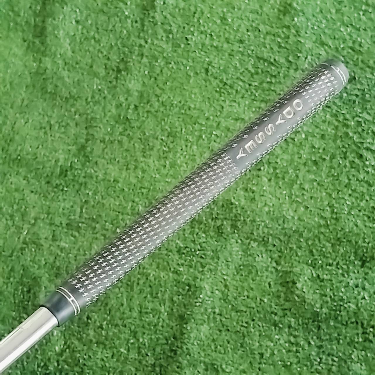 PUTTER ODYSSEY WHITE HOT #5 ยาว 34 นิ้ว สวยเดิมๆเลยค่ะ กริพเดิม หน้าอินเซิร์ท นุ่มนวล ทรงมอลเล็ต ชดเชยความผิดพลาดสูง ไม้กอล์ฟพรีเมี่ยมมือสอง ของแท้ By NakaraLuxurious