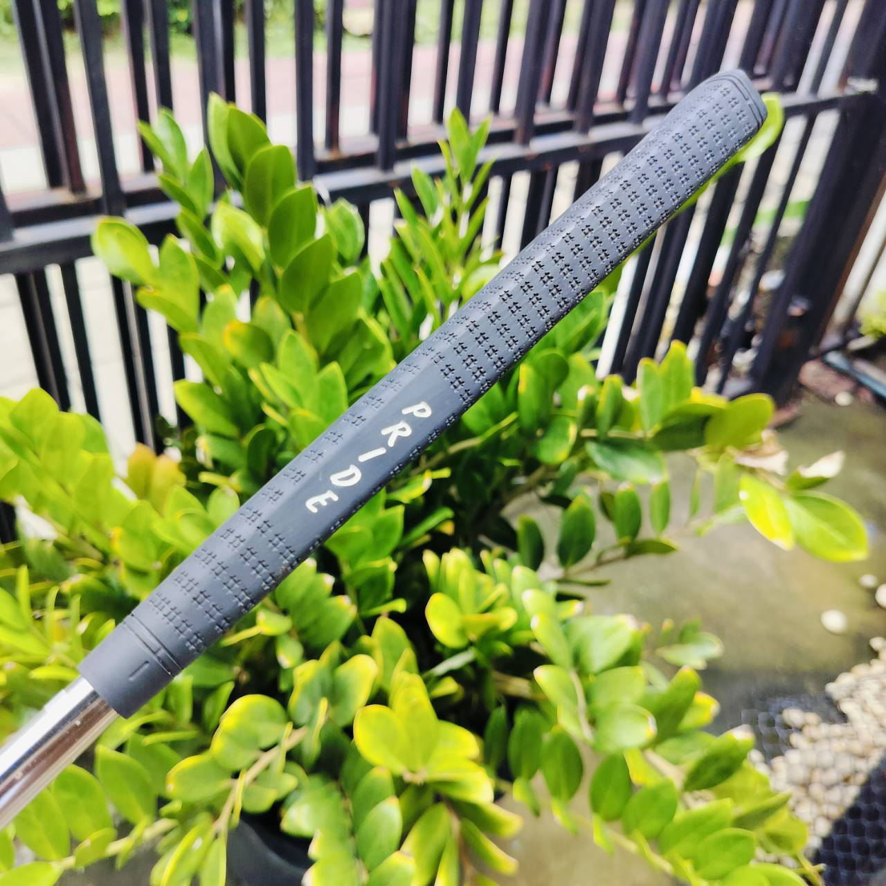 PUTTER LAKE MARRY ความยาว 34 นิ้ว น้ำหนักดี หน้าอินเซิร์ท โพลีเมอร์สุดนุ่ม และมี MILLED เพื่อช่วยให้เกาะไลน์มาก ไม้กอล์ฟพรีเมี่ยมญี่ปุ่นมือสอง ของแท้ By NakaraLuxurious