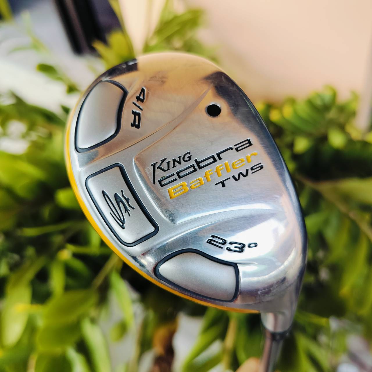 UT KING COBRA BUFFLER TWS เบอร์ 4 องศา 23 สภาพสวยมาก ก้าน MATRIX COBRA MAX FLEX S เป็นไฮบริดที่ COBRA ตั้งใจผลิตออกมา ไม้กอล์ฟพรีเมี่ยมมือสอง ของแท้ By NakaraLuxurious