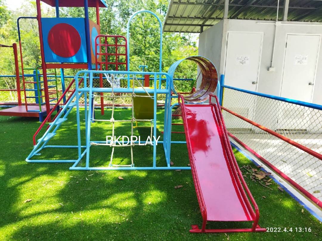 เครื่องเล่นสนามชุดรวมD ประกอบด้วยสไลเดอร์ปีนป่ายแป้นบาสและถังลอด, เครื่องเล่นสนามกลางแจ้ง , เครื่องเล่นสนามเหล็ก, ของเล่น, OutdoorPlayground,สนามเด็กเล่น,เครื่องเล่นงบสพฐ.ประชารัฐ ราคาโรงงาน