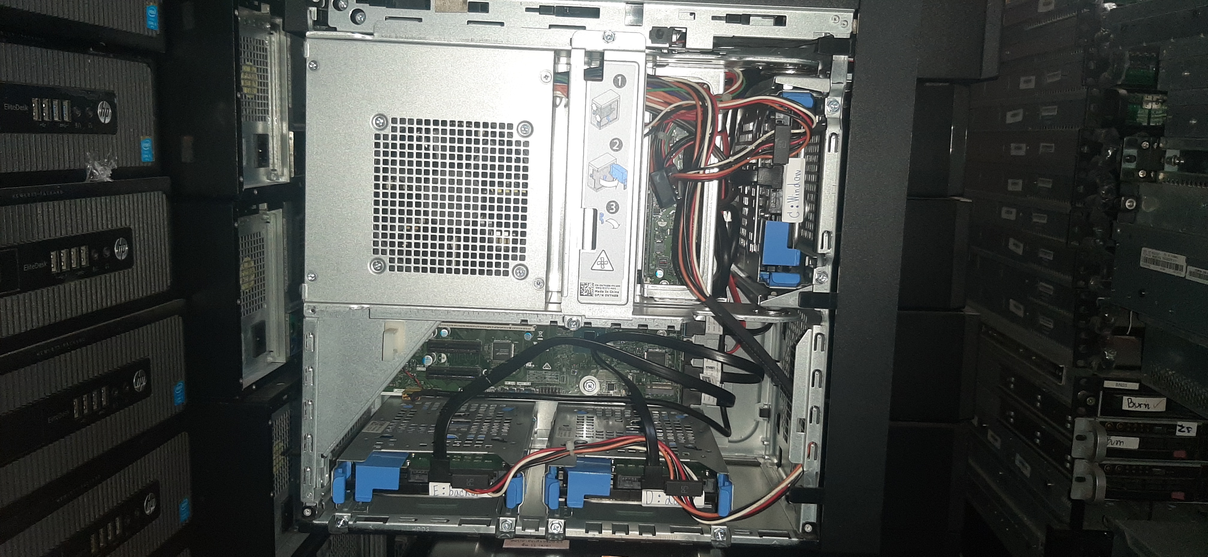 Server Dell T40 มือสอง มีประกันร้าน ดูแลดี SN: CRJNYH2 (E-2224 Ram16GB HDD1TB x3)