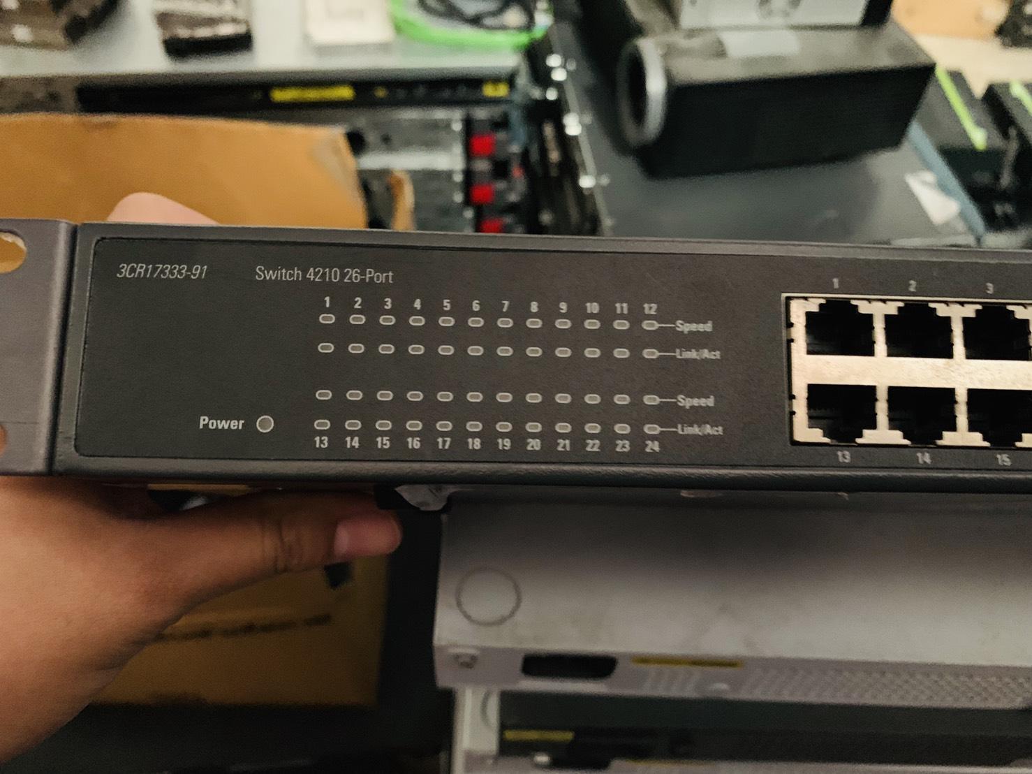 3COM 3CR17333-91-US 4210 26-PORT MGT SWITCH