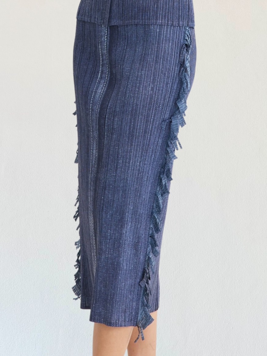 ปรับราคาลง20%!! ยาว 32นิ้ว! 2MUAY รุ่น GJO3067-9 กระโปรงพลีทคุณภาพ FRINGE TRIM DENIM PRINT PLEATED SKIRT 4 สี FREE SIZE