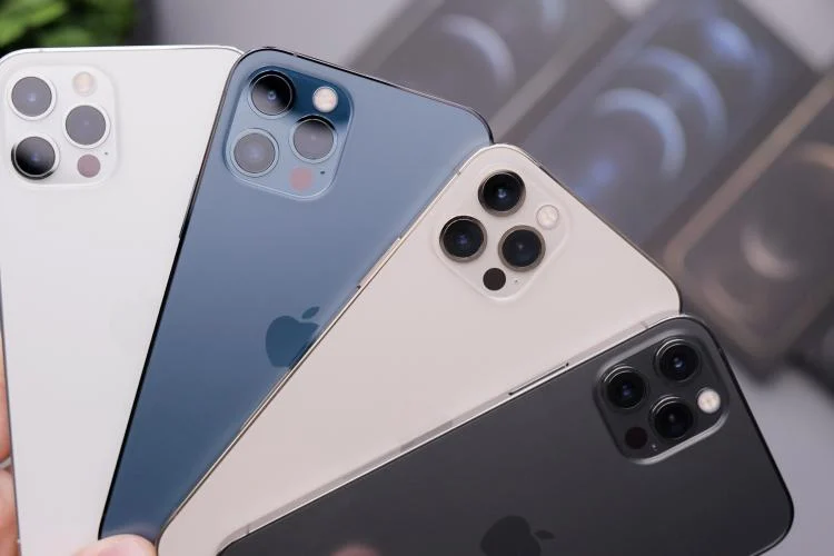 รับซื้อ iPhone 15 Pro Max เชียงใหม่