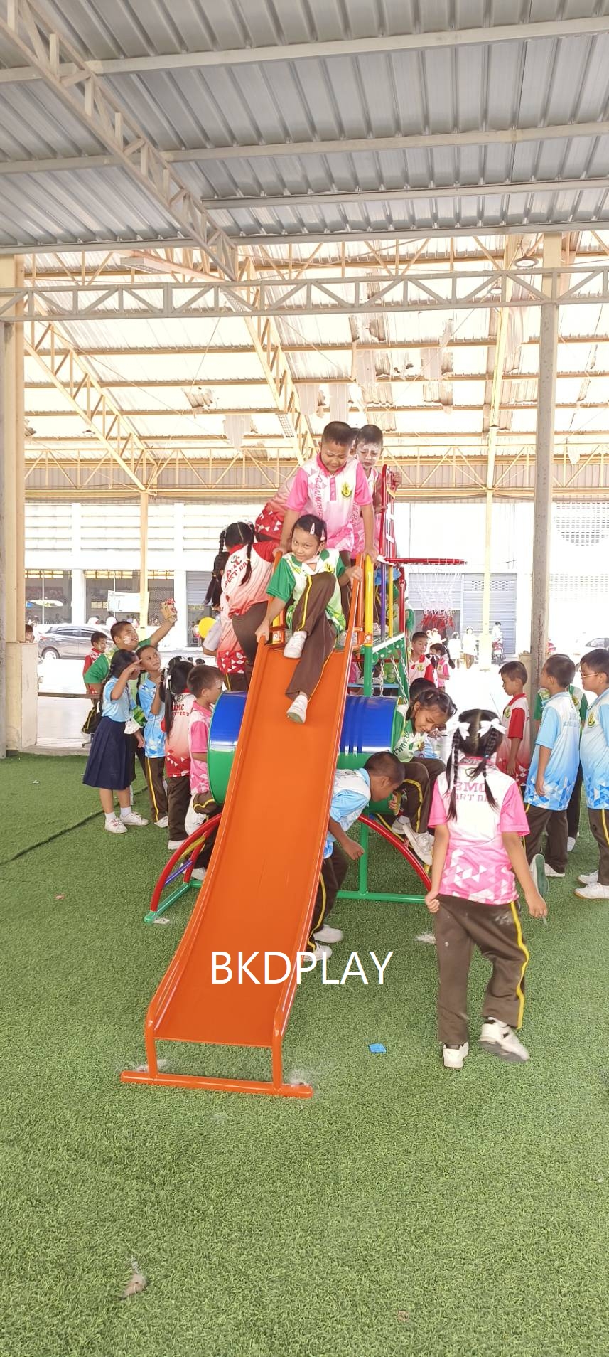 ชุดรวม E เชือกถักใหญ่ ประกอบด้วยสไลเดอร์ชิงช้าปีนป่ายแป้นบาสและถังลอดถ้ำ กระดานลื่นเหล็ก เครื่องเล่นสนามกลางแจ้ง เครื่องเล่นสนามเหล็ก OutdoorPlayground,ผลิตเครื่องเล่นสนาม,เครื่องเล่นในสนามเด็กเล่น,เครื่องเล่นงบสพฐ.,ประชารัฐ, ราคาโรงงาน