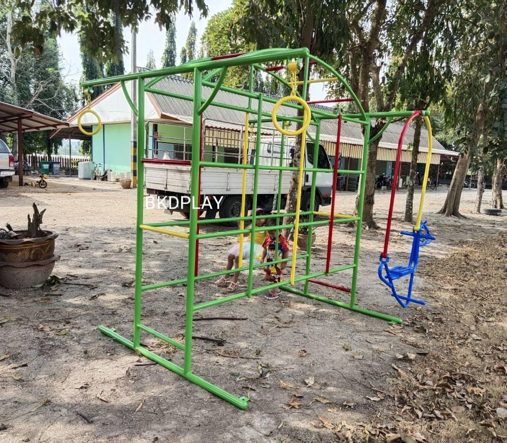 เครื่องเล่นสนามกลางแจ้ง เครื่องเล่นสนามเหล็ก ชุดชิงช้าปีนป่ายม้าโยก OutdoorPlayground, ราคาโรงงาน สั่งผลิต 10-20 วัน