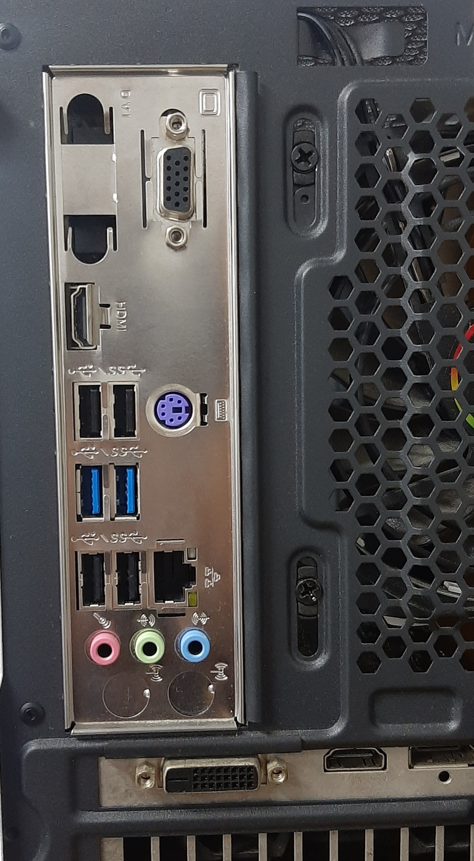 พีซีประกอบมือสอง เคส Tsunami Hunter Eagle H8(i3-10100F Ram16GB SSD256GB GTX1050Ti 4GB) ประกันร้าน 1 เดือน