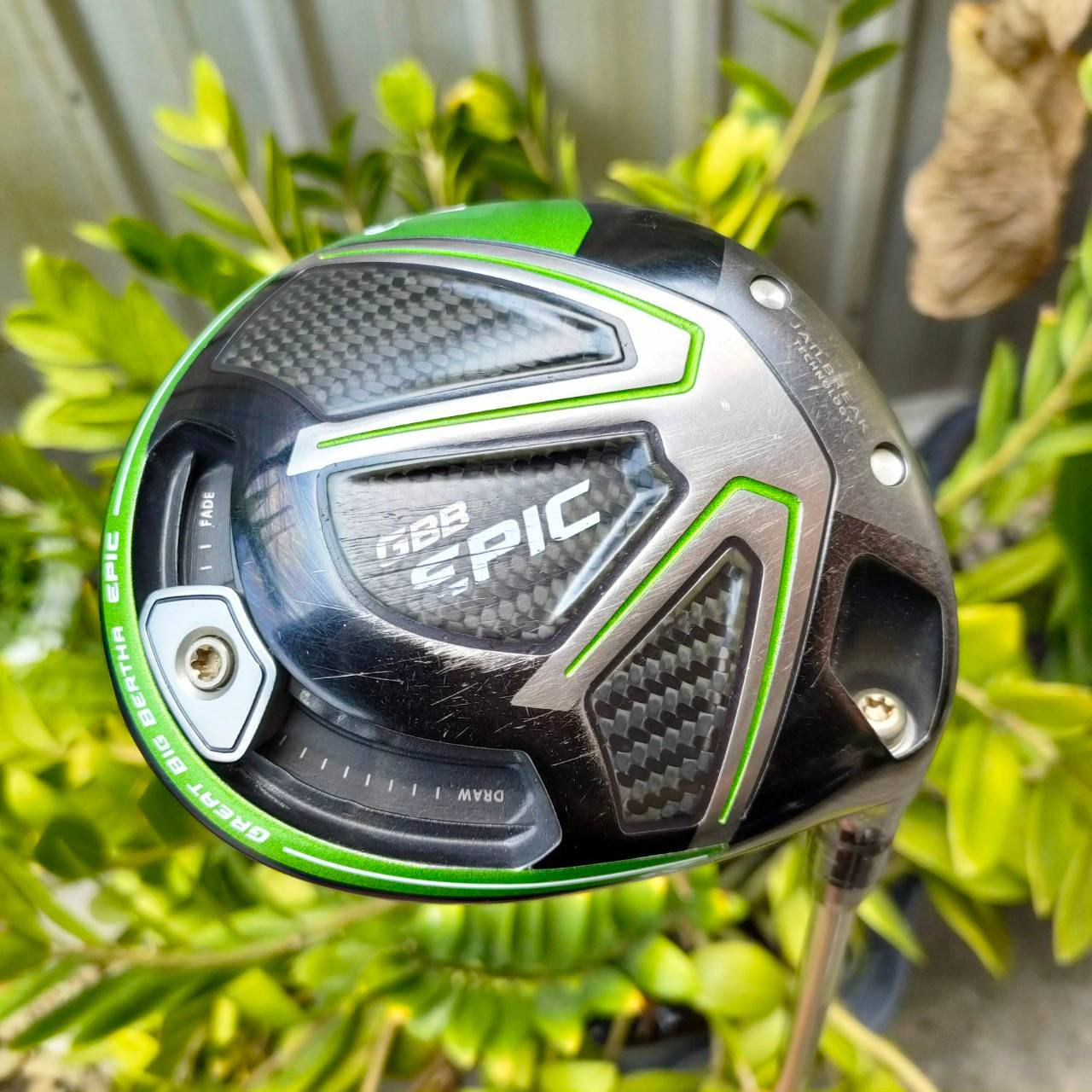 DRIVER CALLAWAY EPIC GBB องศา 10.5 Jailbreak Technology มีแท่งที่หน้าไม้สองแท่ง ทรงพลังมาก และกระดองเป็นเคฟล่า HI - END ไม้กอล์ฟพรีเมี่ยมมือสอง ของแท้ By NakaraLuxurious
