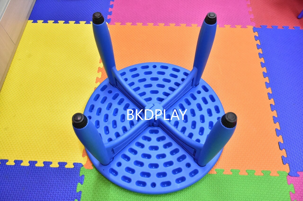 โต๊ะกลมขาพลาสติก ขนาด 75x75x50 cm.โต๊ะเรียนกลุ่ม,โต๊ะเขียนหนังสือเด็ก,โต๊ะกิจกรรม ราคาโรงงาน พร้อมส่ง