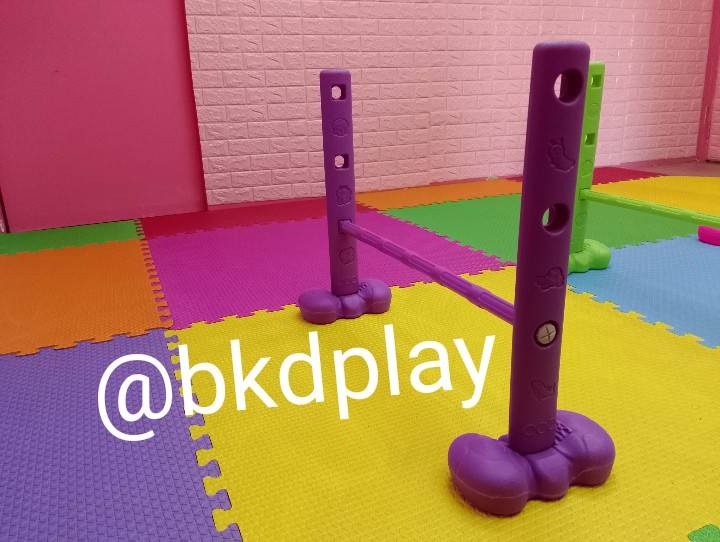 ราวกระโดดรองเท้ายักษ์ 1/4 ชิ้น ,ของเล่นเด็ก, ของเล่นเสริมพัฒนาการ,สินค้าพรอมส่ง