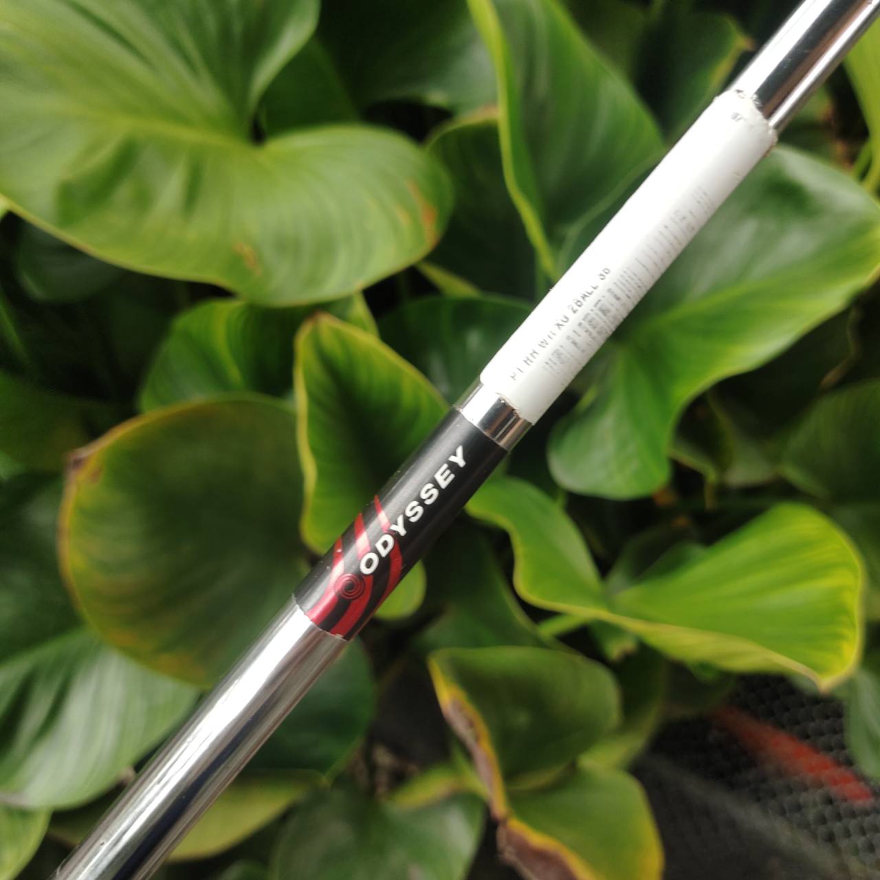 PUTTER ODYSSEY TWO-BALL WHITE HOT XG ฟีลนุ่มนวล ลายหน้าไม้ เกาะไลน์มาก