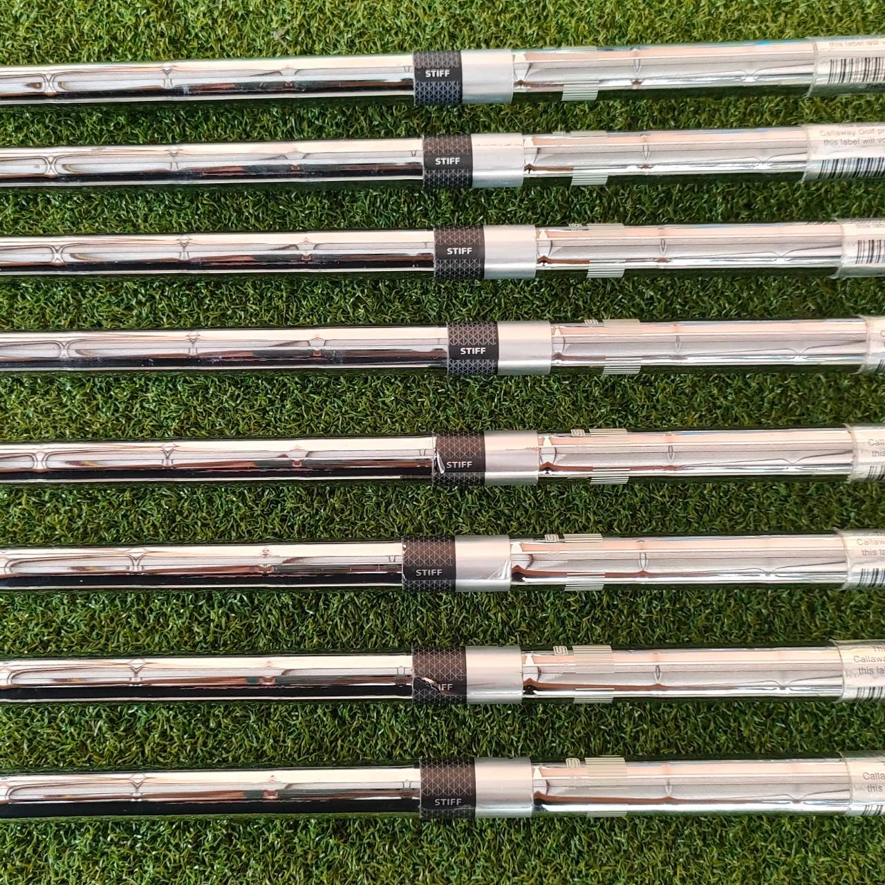 ชุดเหล็ก CALLAWAY RAZR X TOUR มีเหล็ก 3 - 9 PW ได้เหล็ก 8 ชิ้น ก้าน N.S.PRO 950 GH ก้านดีมากๆ ลงตัวมากครับ สุดยอดคุณภาพ สวยงาม