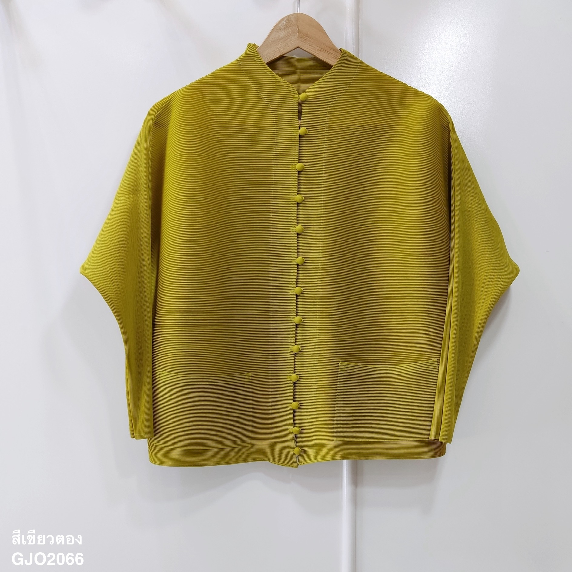2MUAY BASIC รุ่น GJO2066 เสื้ออัดพลีทงานคุณภาพ BUTTON FRONT PLEATED TOP 17สี FREE SIZE