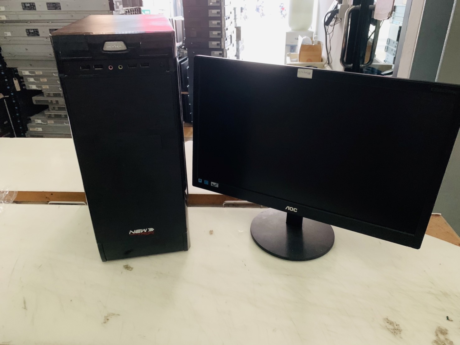 Pc ประกอบ Newtron คอมพิวเตอร์ตั้งโต๊ะ พร้อมจอ 20 นิ้ว