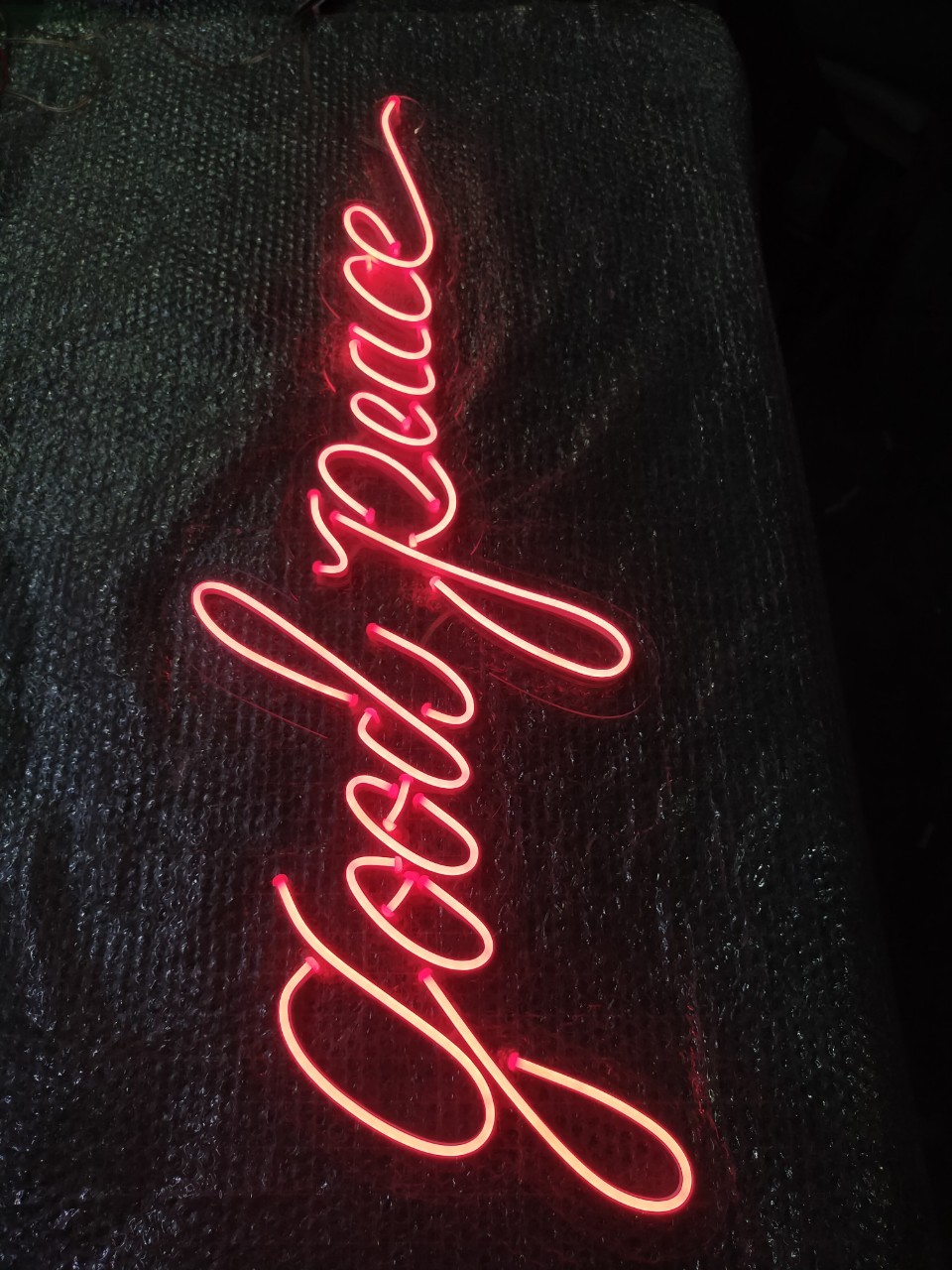 ป้ายไฟนีออนดัด