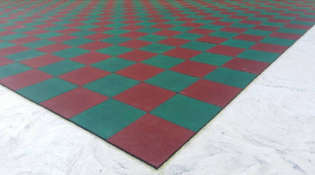 แผ่นยาง EPDM ราคาต่อ1ตร.ม. 4แผ่น แผ่นยางสังเคราะห์ ,แผ่นปูกันกระแทก,แผ่นปูพื้นสนามเด็กเล่น, พื้นยางEPDM ,ปูสนามเด็กเล่น,สนามกีฬา ห้องฟิตเนส พร้อมส่ง ราคาโรงงาน มีสีดำ เทา น้ำเงิน เหลือง แดง เขียว