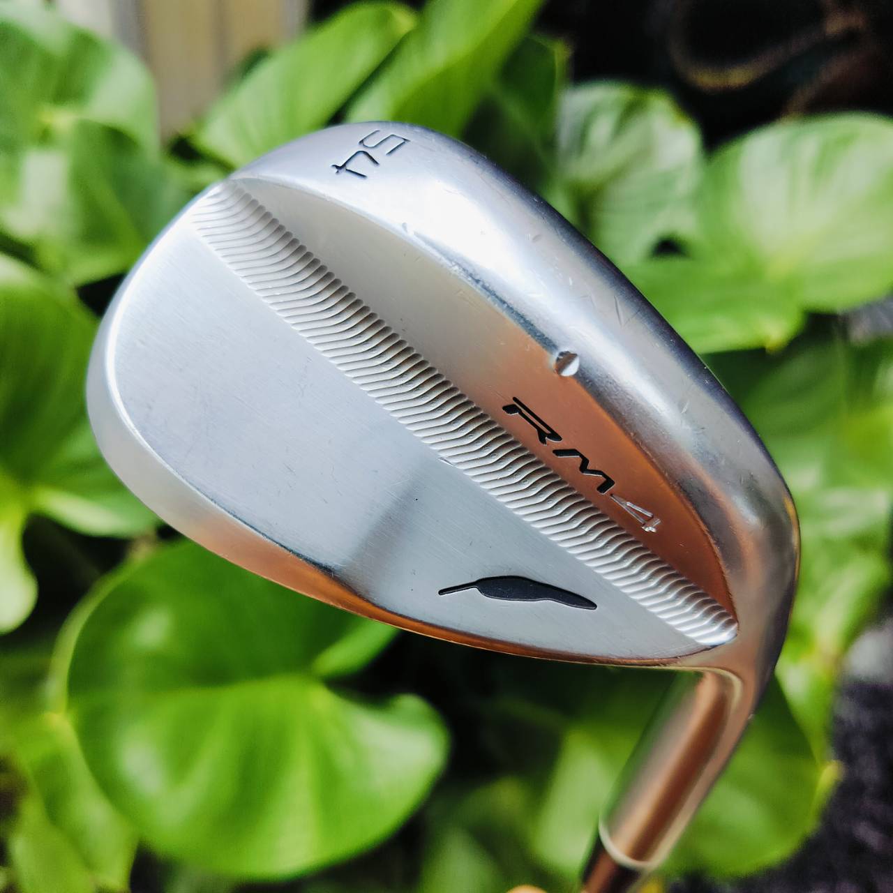 WEDGE FOURTEEN RM4 องศา 54 ก้าน NS PRO T610 WEDGE FLEX . Fourteen แบรนด์ที่ขึ้นชื่อเรื่องการทำเวดจ์มาอย่างยาวนาน โดยเฉพาะการเป็นเวดจ์ที่สปินแบบตกหยุดดังใจ ไม้กอล์ฟพรีเมี่ยมมือสอง ของแท้ By NakaraLuxurious