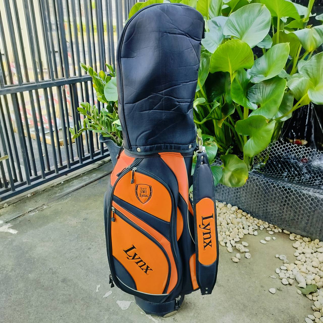 FULLSET LYNX FULY ** ขาดเหล็ก 7 ** พร้อม COVER และถุงกอล์ฟเดิม สภาพสวย คุณภาพ LYNX ตีดีมาก ไม้กอล์ฟพรีเมี่ยมมือสอง ของแท้ By NakaraLuxurious